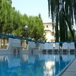 Hotel President 3*