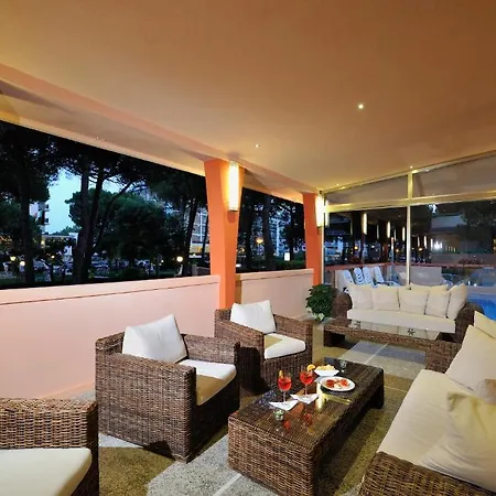 President Hotell 3*