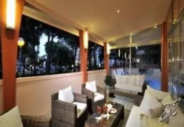 Hotell President 3*